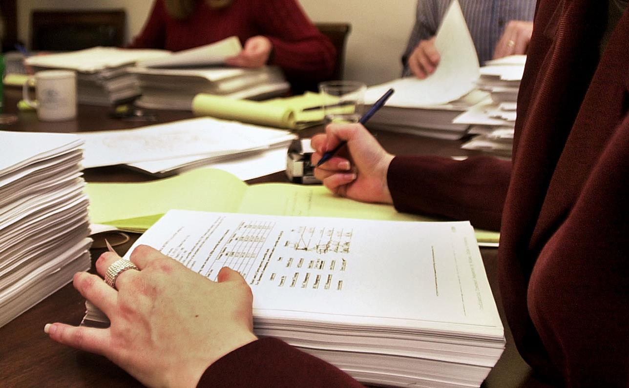 Τελεσίγραφο του οικονομικού εισαγγελέα στους εφόρους για τη λίστα Λαγκάρντ